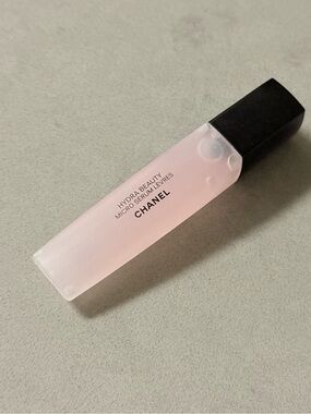 CHANEL HYDRA BEAUTY MICRO SERUM LÈVRES Lip Serum